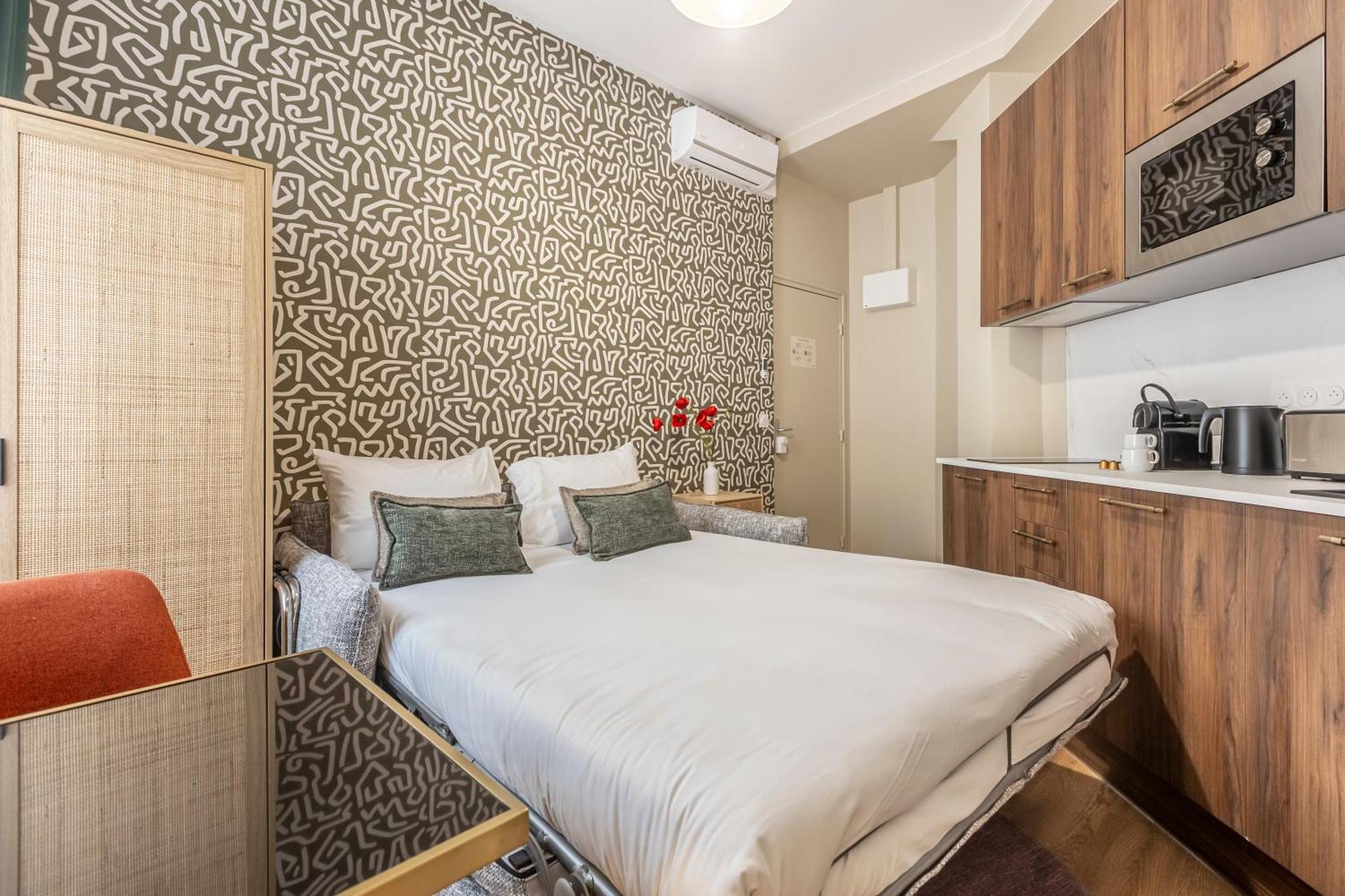 Sweett - Villiers Apartment